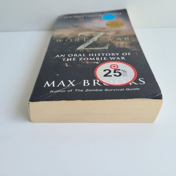 5/$12 Book Movie Tie In World War Z Oral History Zombie War Brooks Apocalypse - Picture 7 of 9